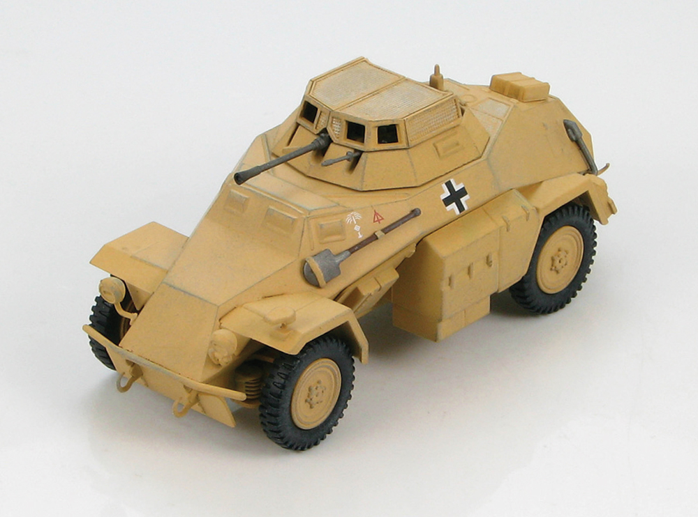 HG1404 Sd. Kfz.222 Leichter Panzersphaewagen 148 Scale - Click Image to Close