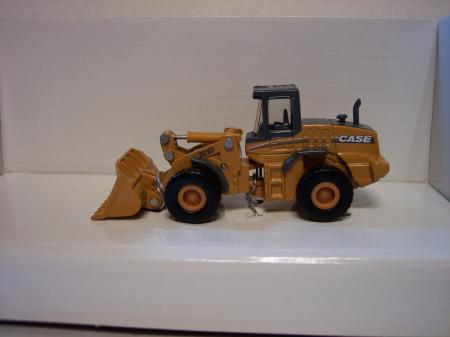 NOR21003 Case 721 D Wheel Loader 187 Scale - Click Image to Close