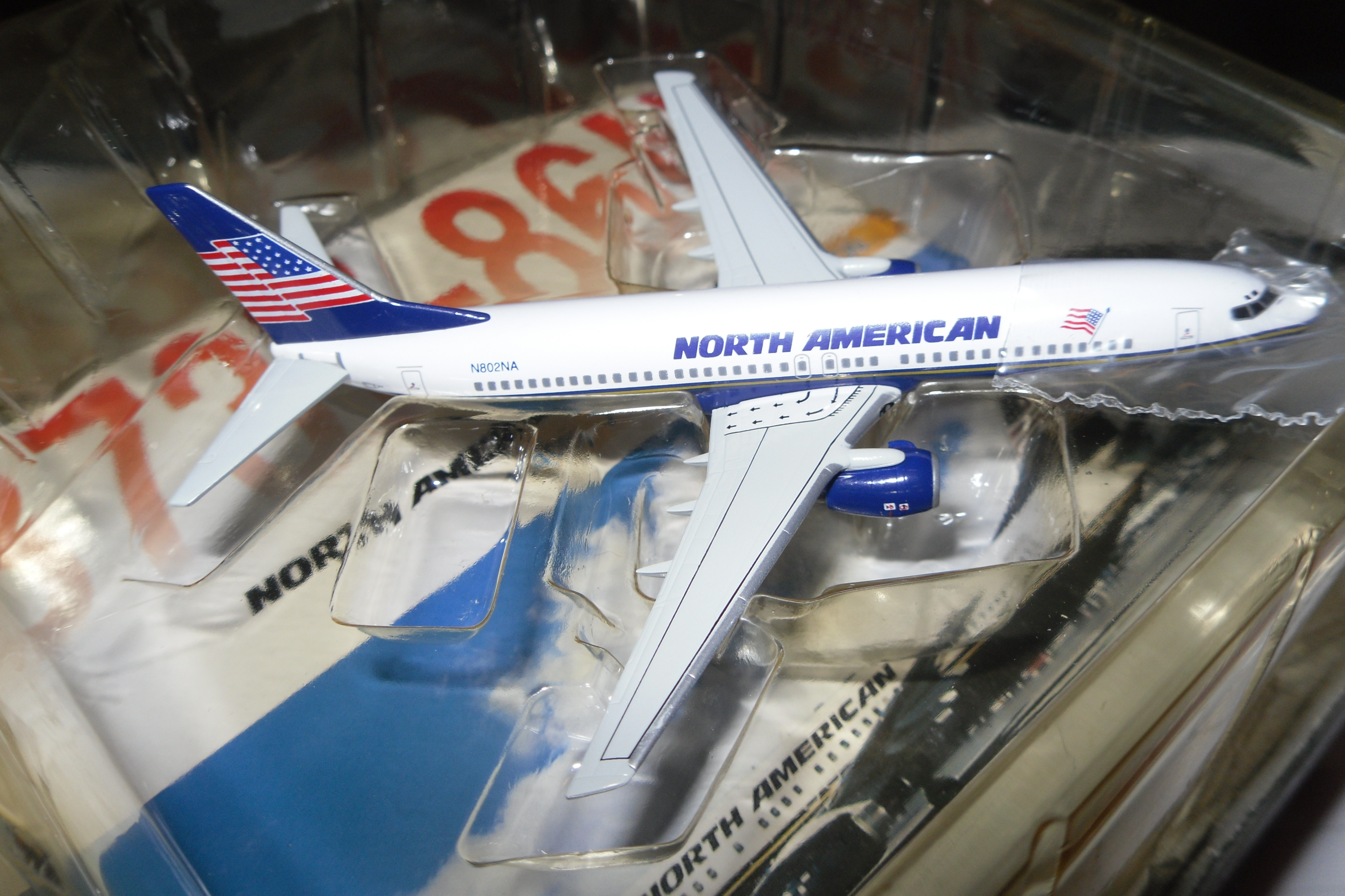 55240 B737-86N North American Airlines 1/400 Scale - Click Image to Close