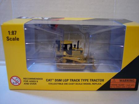 NOR55108 Cat D5M Tractor LGP Track Type Tractor 187 Scale - Click Image to Close