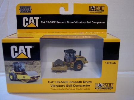 NOR55155 Cat 563E Smooth Drum Soil Compactor 187 Scale