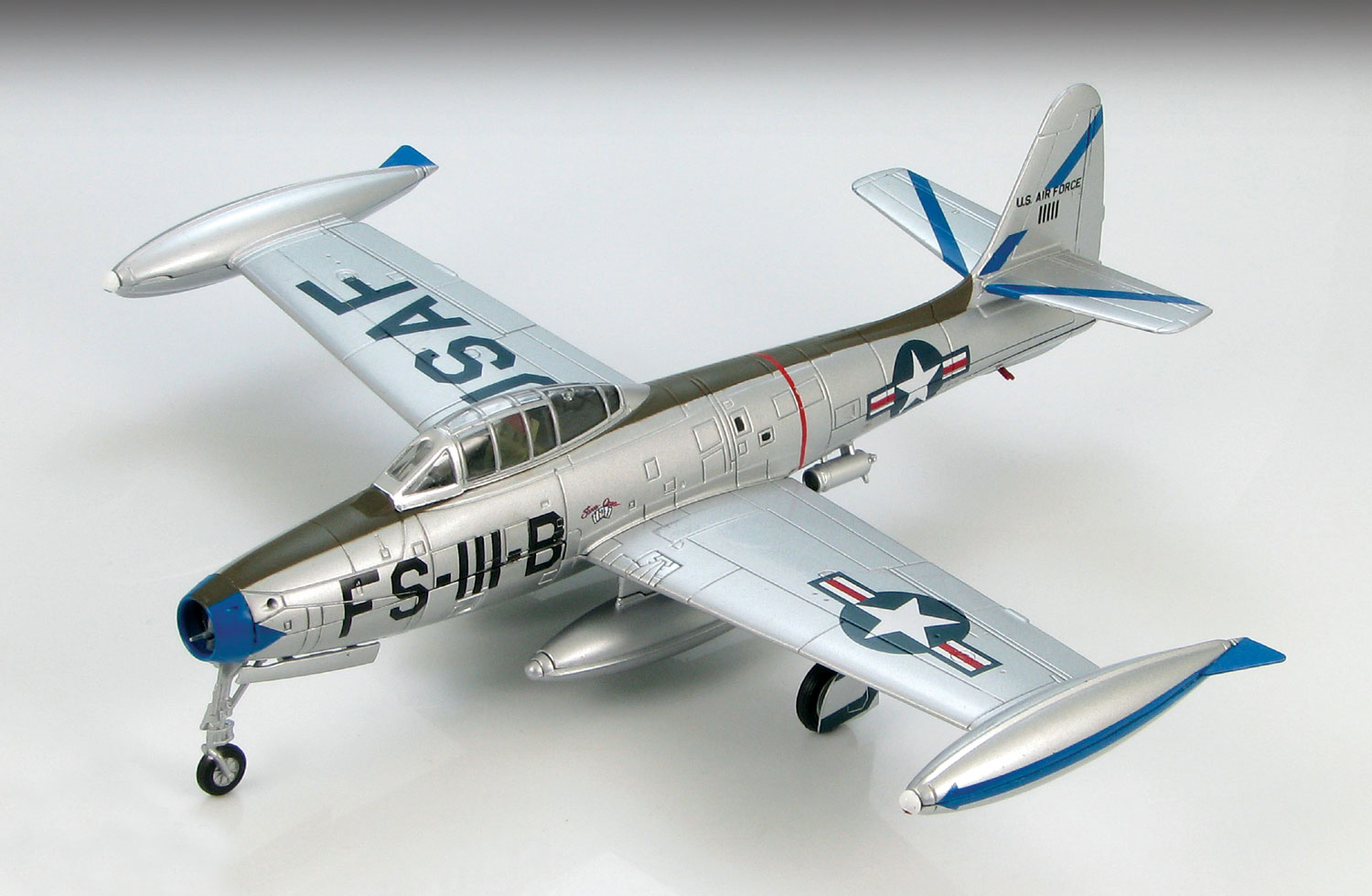 SM6009 F-84G Thunderjet 69th Fighter Bomber Sqn 1952 172 Scale - Click Image to Close