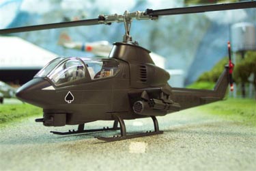 US 51203 Cobra Helicopter 150 Scale - Click Image to Close