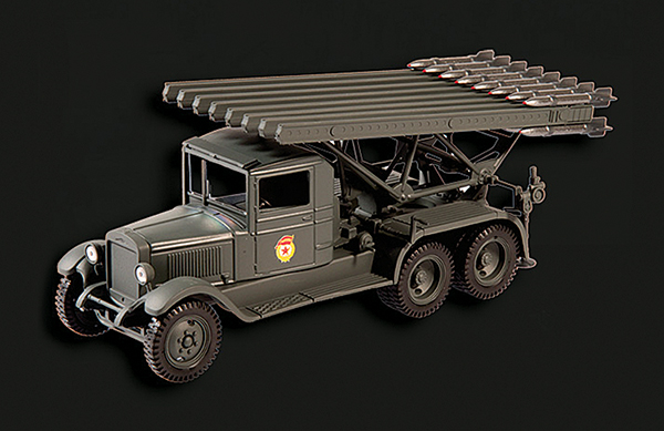 EM019 ZIS-6 Truck with BM-13 Katyusha Kursk 1943 143 Scale