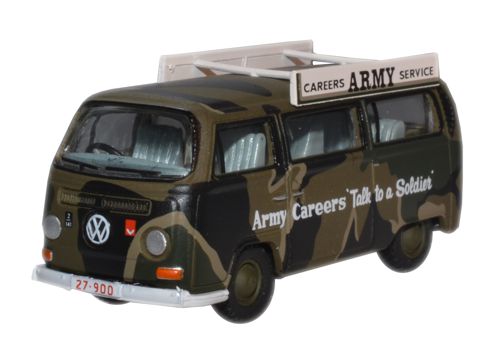 76VW019 VW BAY WINDOW BUS ARMY CAREERS AUSTRALIA 176 SCALE