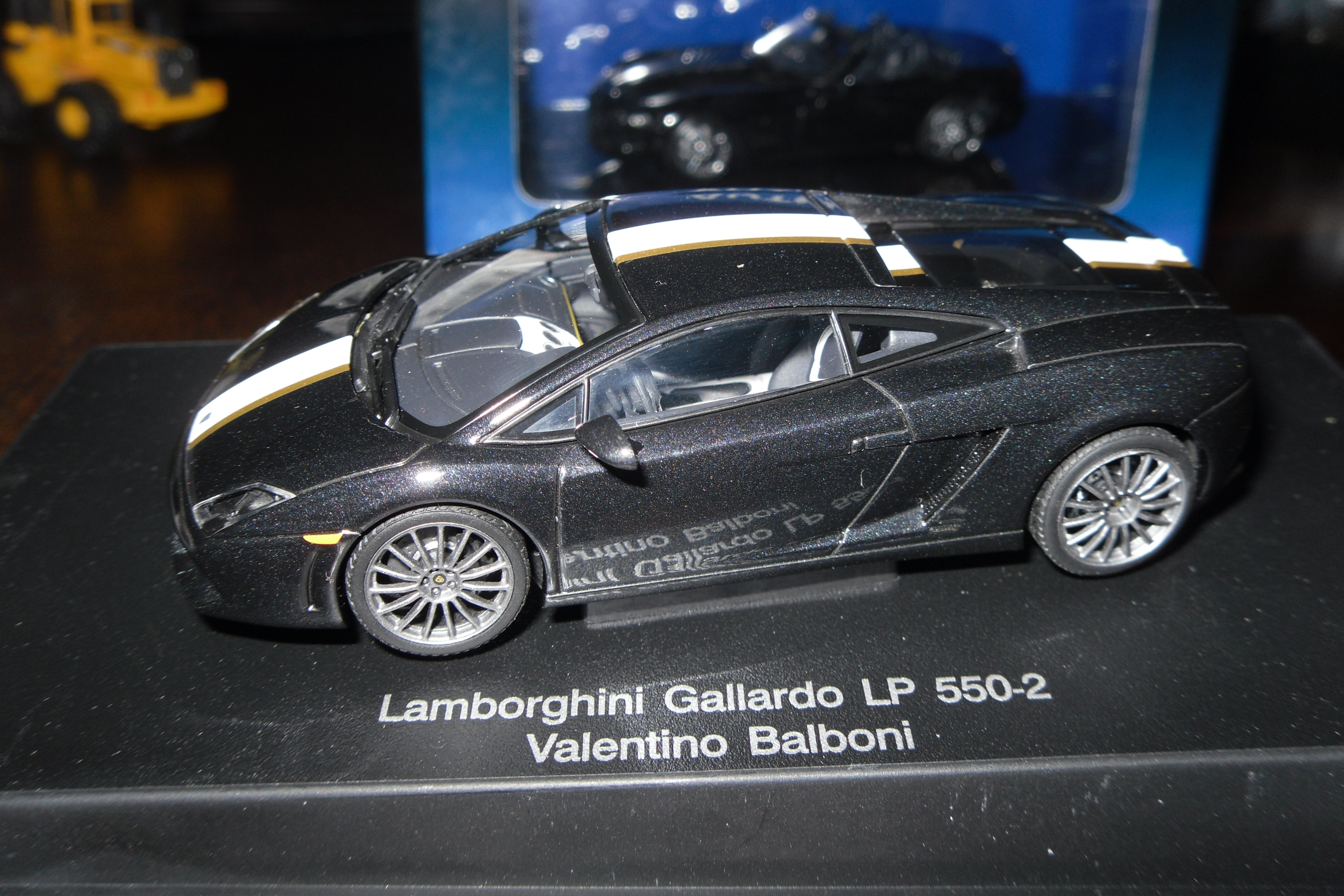 54632 Lamborghini Gallardo LP550-2 Balboni (Nero Noctis / Black)