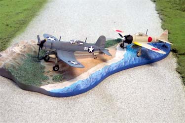 AA99120 Guadalcanal 2 Pc - F4U-1 Corsair, VMF-213, and Mitsubis